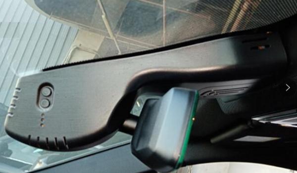 redpower_dvr-bmw13_in_car