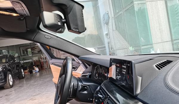 redpower_dvr-bmw16_in_car