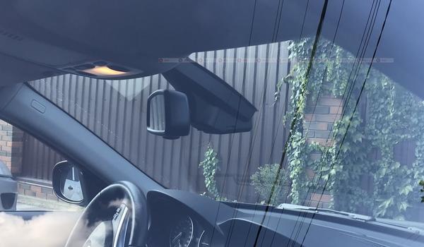 redpower_dvr-bmw2_in_car_2