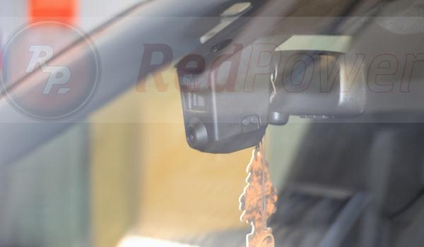 redpower_dvr-bmw6-n_in_car_2 (2)